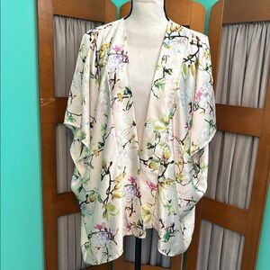 Simonetta Cream and Green Kimono with Floral Elegance